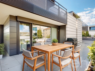 Appartement de standing avec grande terrasse périphérique de 105 m² image 10