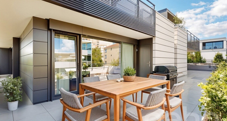 Appartement de standing avec grande terrasse périphérique de 105 m² image 10