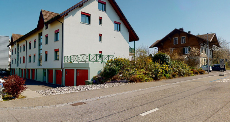 5.5 Zimmer Galeriewohnung mit eigener Bar !!! PREIS VERHANDELBAR !!! image 5