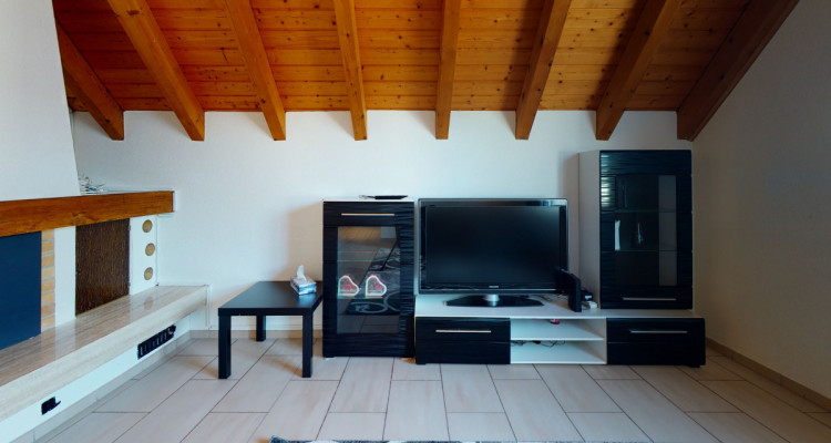 5.5 Zimmer Galeriewohnung mit eigener Bar !!! PREIS VERHANDELBAR !!! image 12