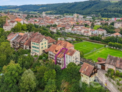 Immeuble de caractère au c?ur d?un site historique image 1