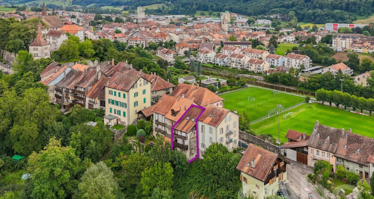 Immeuble de caractère au c?ur d?un site historique image 1