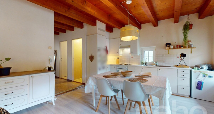 Immeuble de caractère au c?ur d?un site historique image 5