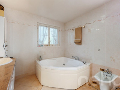 Une villa au c?ur de la nature, à deux pas de Lausanne image 9