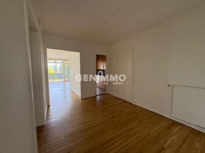 Appartement 5 pièces traversant image 7