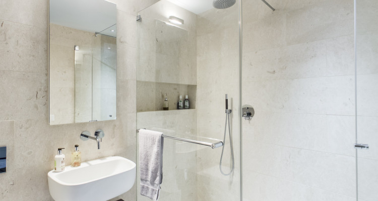 Mobimo Tower: Urbaner Luxus auf höchstem Niveau in Zürich-West image 9