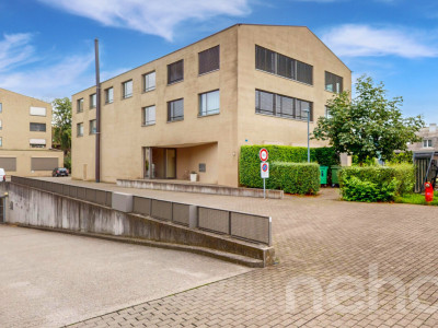 Licht, Weite und Ausblick ? stilvolle 3.5-Zimmer-Dachwohnung image 11