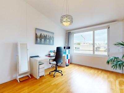 Licht, Weite und Ausblick ? stilvolle 3.5-Zimmer-Dachwohnung image 5