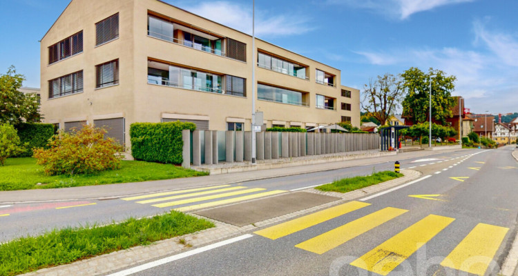 Licht, Weite und Ausblick ? stilvolle 3.5-Zimmer-Dachwohnung image 10