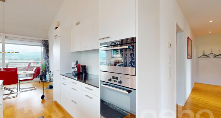 Licht, Weite und Ausblick ? stilvolle 3.5-Zimmer-Dachwohnung image 3