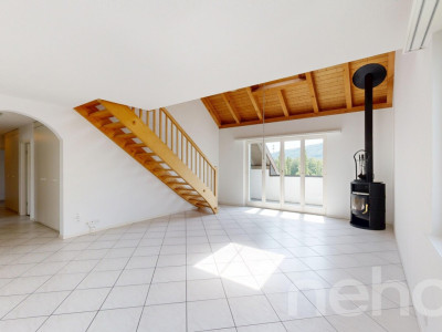 Grosszügige Maisonette mit Galerie, Aareblick und Schwedenofen image 2