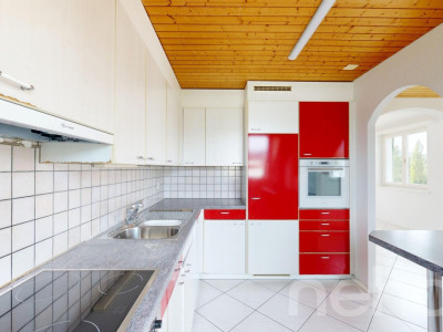 Grosszügige Maisonette mit Galerie, Aareblick und Schwedenofen image 8