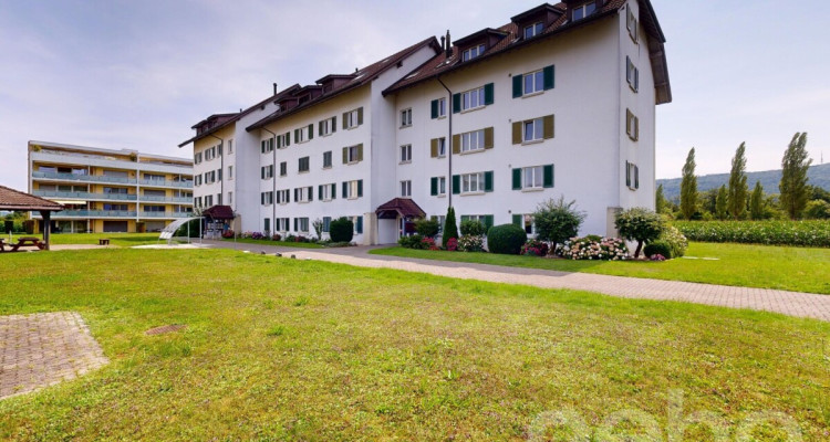 Grosszügige Maisonette mit Galerie, Aareblick und Schwedenofen image 1