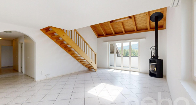 Grosszügige Maisonette mit Galerie, Aareblick und Schwedenofen image 2