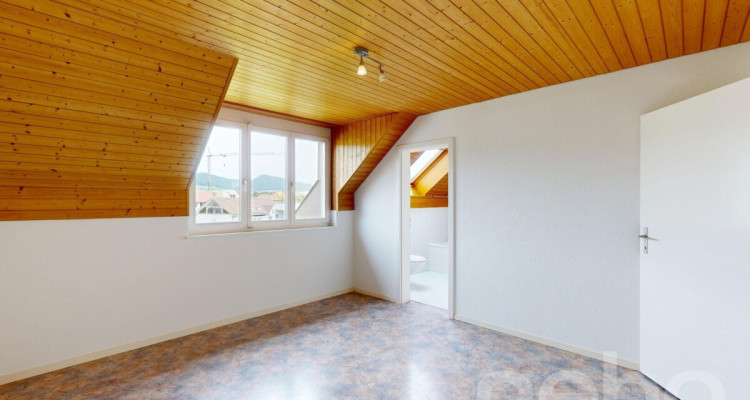 Grosszügige Maisonette mit Galerie, Aareblick und Schwedenofen image 7