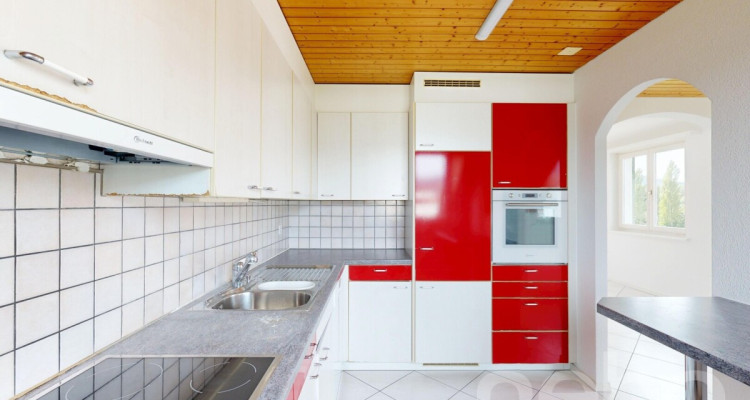 Grosszügige Maisonette mit Galerie, Aareblick und Schwedenofen image 8