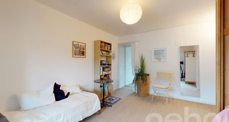 Maison villageoise rénovée avec jardin et fort potentiel image 12