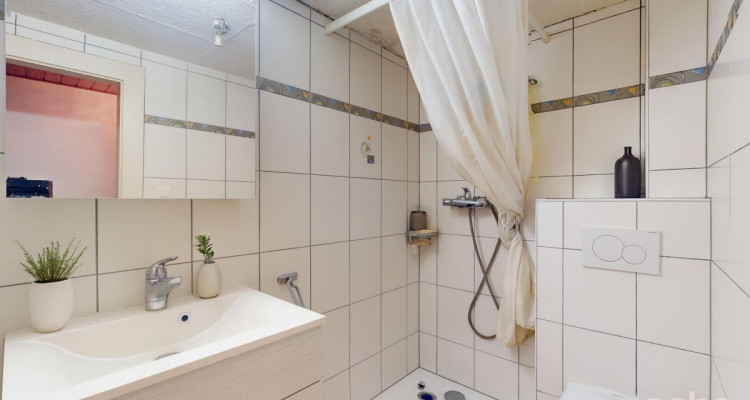 IMMEUBLE DE 2 APPARTEMENTS OFFRANT LUMINOSITÉ, RENDEMENT ET MODERNITÉ image 10