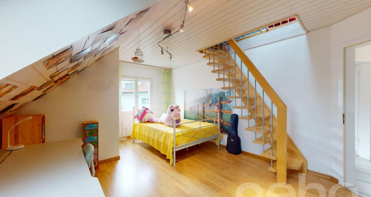 Wohnoase mit Naturpool - 5.5 Zimmer Einfamilienhaus in Buttwil image 7