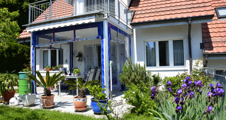 Attraktives Einfamilienhaus mit Garten am Bach und toller Weitsicht image 6