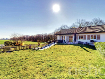 Maison mitoyenne rénovée avec jardin privatif image 5