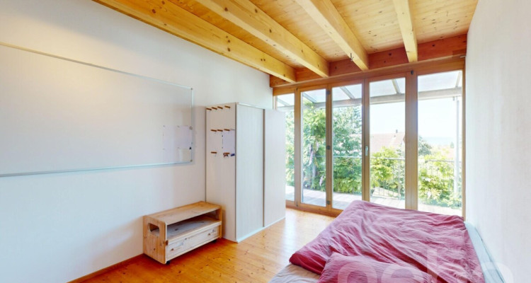 Lichtdurchflutetes Raumwunder mit nachhaltiger Bauweise image 8