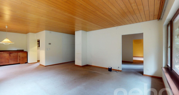 Freistehendes Einfamilienhaus mit viel Privatsphäre in Laufen BL image 2