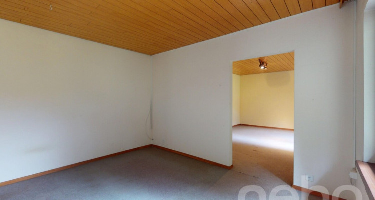 Freistehendes Einfamilienhaus mit viel Privatsphäre in Laufen BL image 10