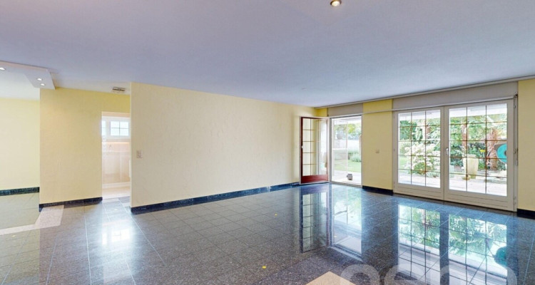 Einzigartige Gartenwohnung mit Aussenpool image 8