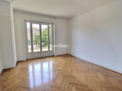 Magnifique Appartement à deux pas du lac image 5