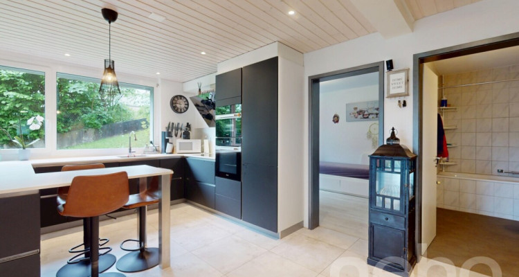 Charme, espace et tranquillité ? superbe 4.5 pièces entièrement rénové image 1