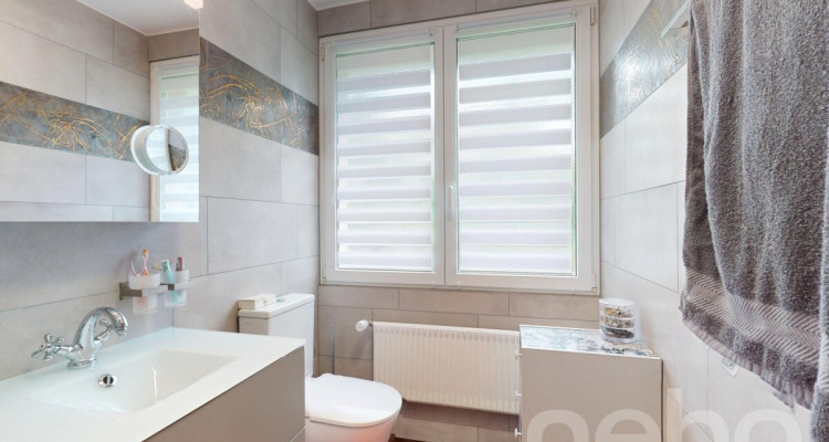 Charme, espace et tranquillité ? superbe 4.5 pièces entièrement rénové image 8