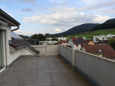 Attique - Appartement (5.5 pces) au calme et au coeur du village - Courrendlin image 3