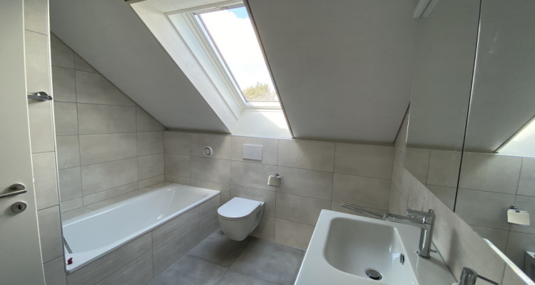 Attique - Appartement (5.5 pces) au calme et au coeur du village - Courrendlin image 7