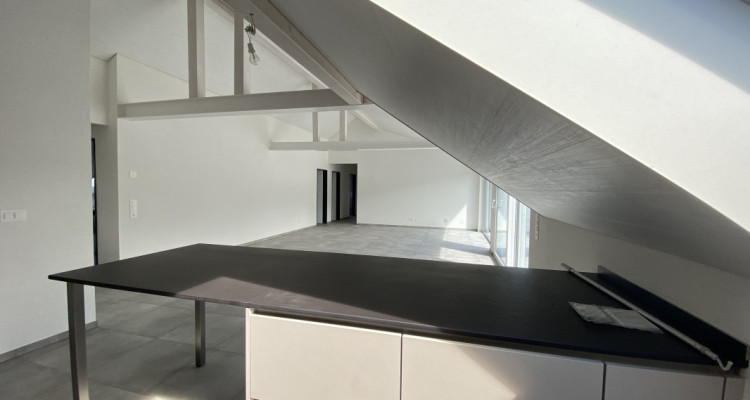 Attique - Appartement (5.5 pces) au calme et au coeur du village - Courrendlin image 8