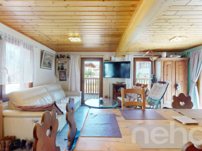 Exclusif: Chalet rénové au centre du village avec 3.5 pièces et studio image 4