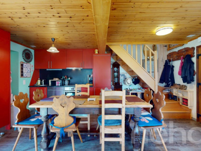 Exclusif: Chalet rénové au centre du village avec 3.5 pièces et studio image 5
