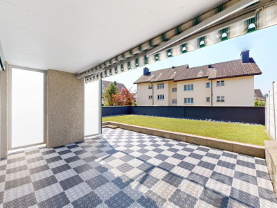 Moderne und renovierte Maisonette-Wohnung mit Gartensitzplatz image 12
