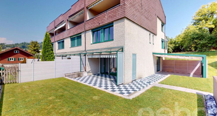 Moderne und renovierte Maisonette-Wohnung mit Gartensitzplatz image 1