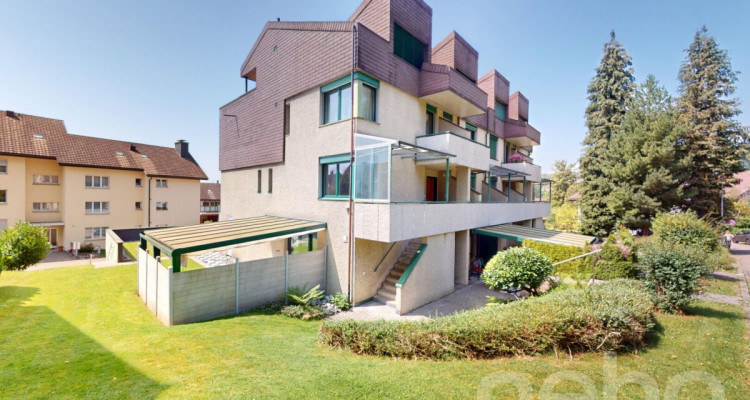 Moderne und renovierte Maisonette-Wohnung mit Gartensitzplatz image 2