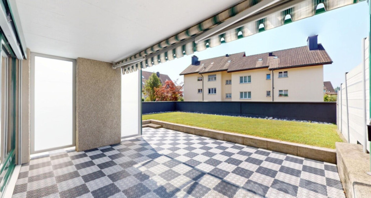 Moderne und renovierte Maisonette-Wohnung mit Gartensitzplatz image 12