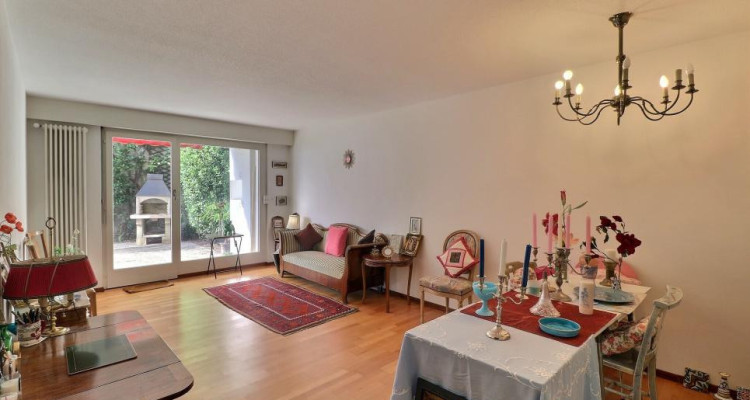 UNIQUE - GRANDE TERRASSE + CALME + VUE image 4