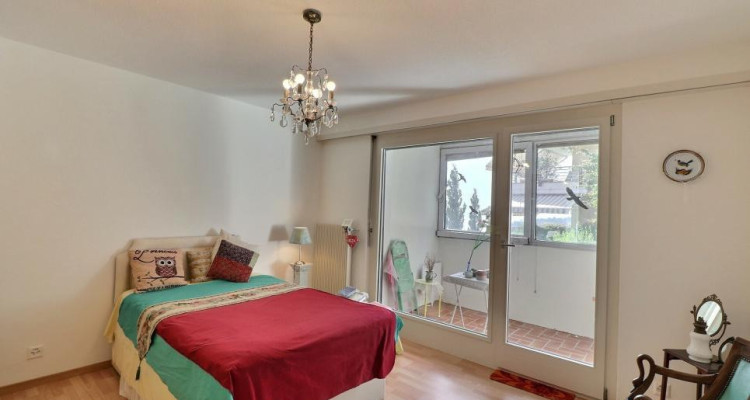 UNIQUE - GRANDE TERRASSE + CALME + VUE image 11