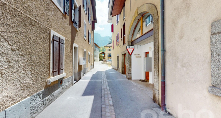 Exclusif : local commercial de 50 m2 au centre de Bex image 2