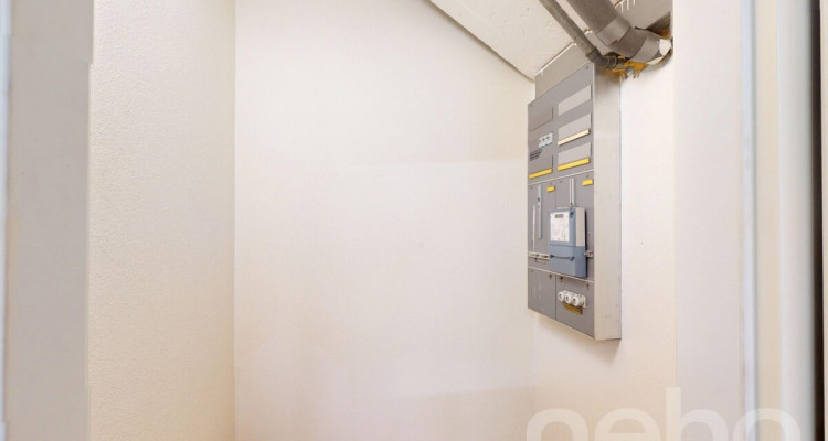 Exclusif : local commercial de 50 m2 au centre de Bex image 7