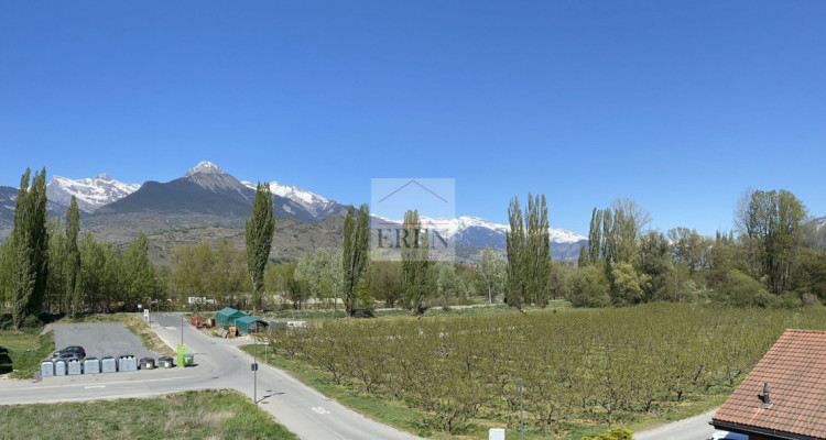 Magnifique Attique 2,5 pièces avec grande terrasse de 74 m2 et vue image 12