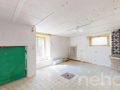 Immeuble unique à rénover - Propriété lumineuse aux volumes généreux image 11