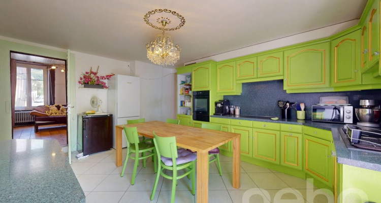 Immeuble unique à rénover - Propriété lumineuse aux volumes généreux image 8