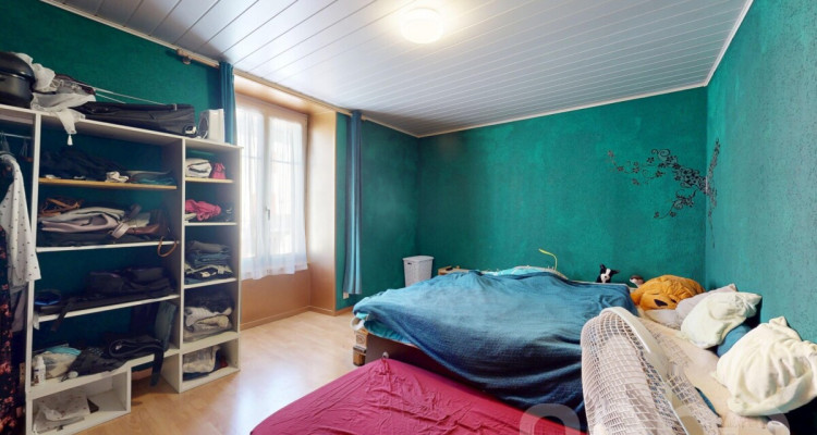 Immeuble unique à rénover - Propriété lumineuse aux volumes généreux image 9