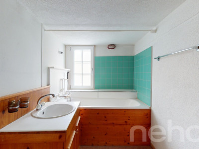 Denkmalgeschütztes 8-Zimmer Doppeleinfamilienhaus an zentraler Lage image 3